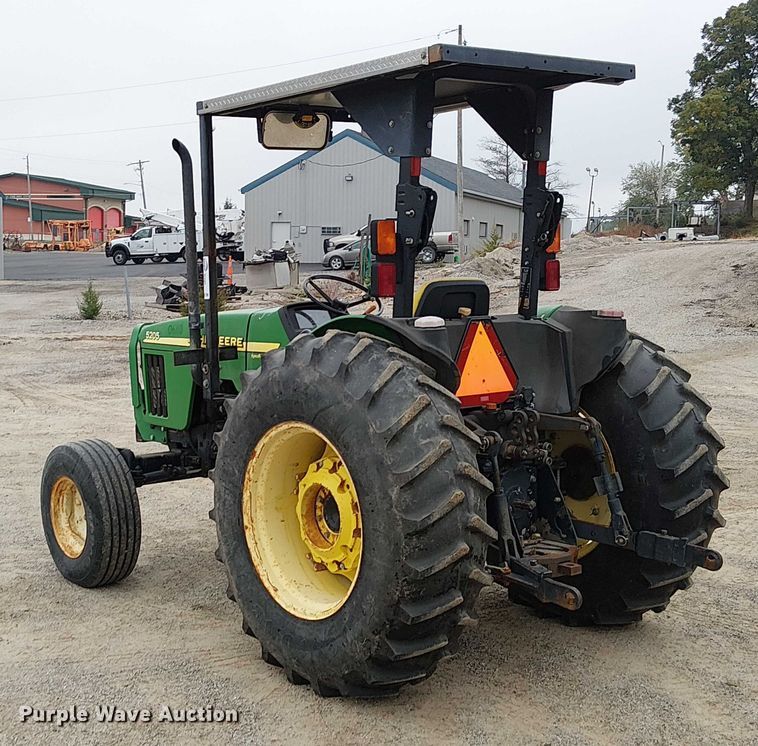 image for item DU3700 2006 John Deere 5205 tractor