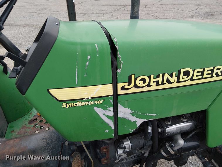 image for item DU3700 2006 John Deere 5205 tractor