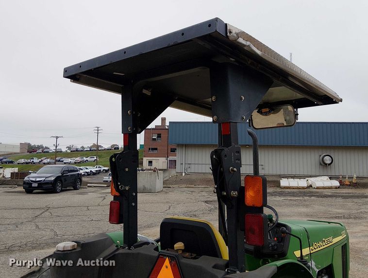 image for item DU3700 2006 John Deere 5205 tractor