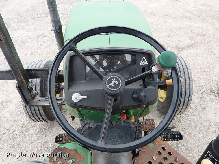 image for item DU3700 2006 John Deere 5205 tractor