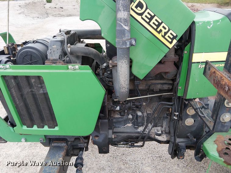 image for item DU3700 2006 John Deere 5205 tractor