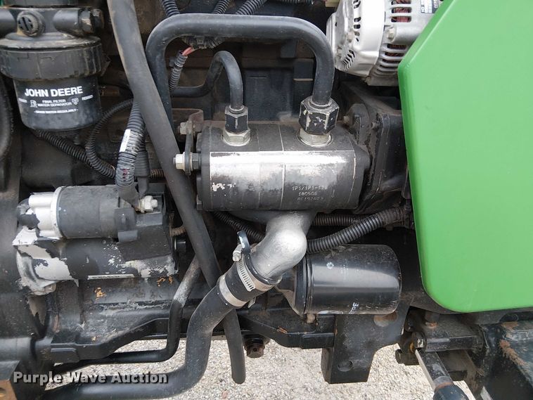 image for item DU3700 2006 John Deere 5205 tractor