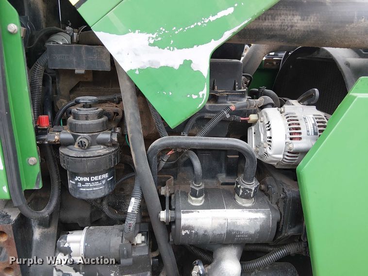 image for item DU3700 2006 John Deere 5205 tractor