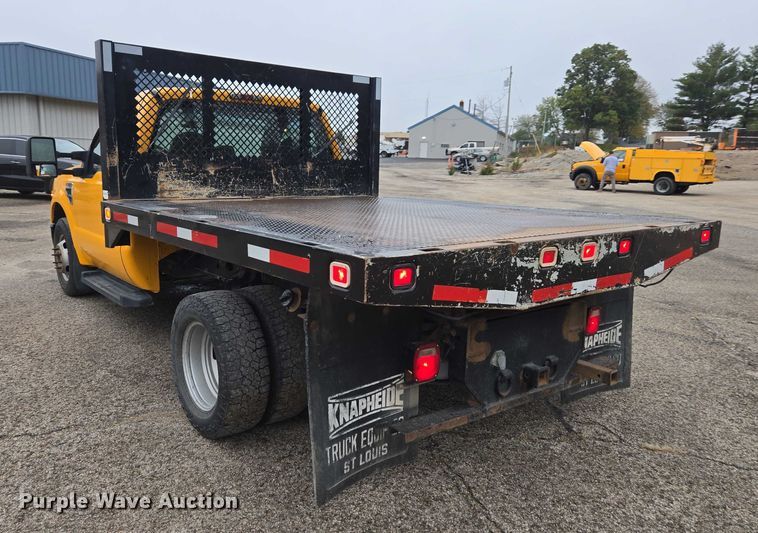 image for item DU3702 2009 Ford F350 Super Duty XL dump flatbed pickup truck