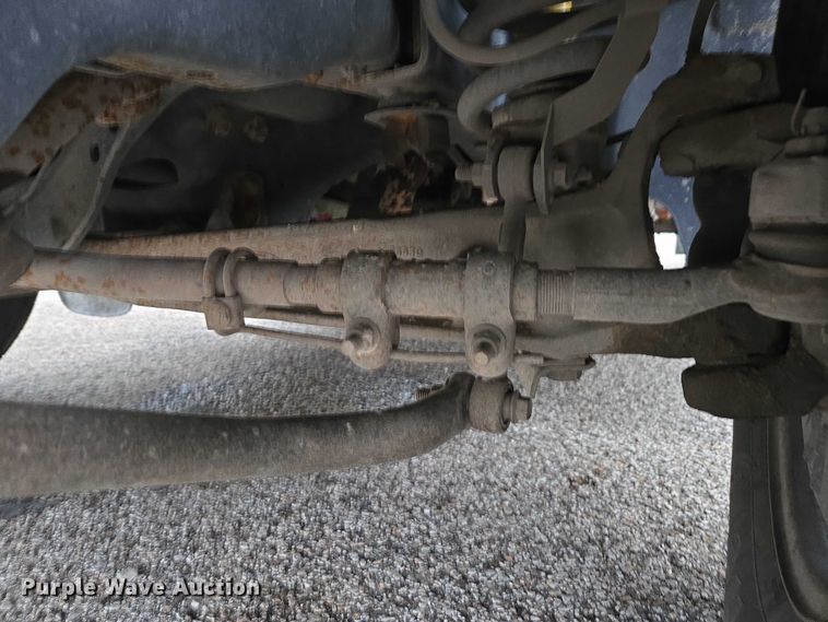 image for item DU3702 2009 Ford F350 Super Duty XL dump flatbed pickup truck