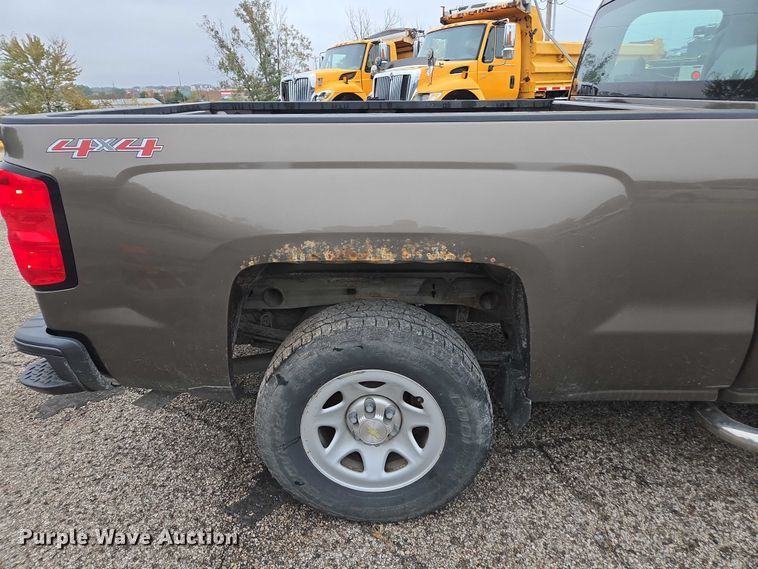 image for item DU3703 2015 Chevrolet Silverado 1500 Double Cab pickup truck