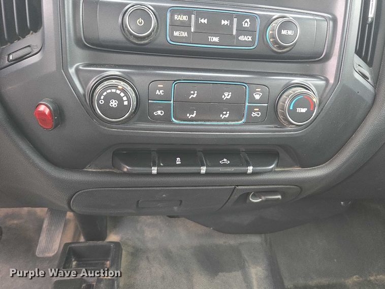 image for item DU3703 2015 Chevrolet Silverado 1500 Double Cab pickup truck