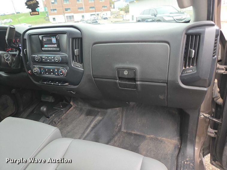 image for item DU3703 2015 Chevrolet Silverado 1500 Double Cab pickup truck