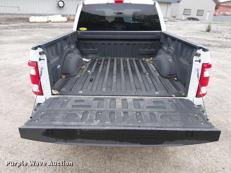 image for item DU3704 2022 Ford F150 SuperCrew pickup truck