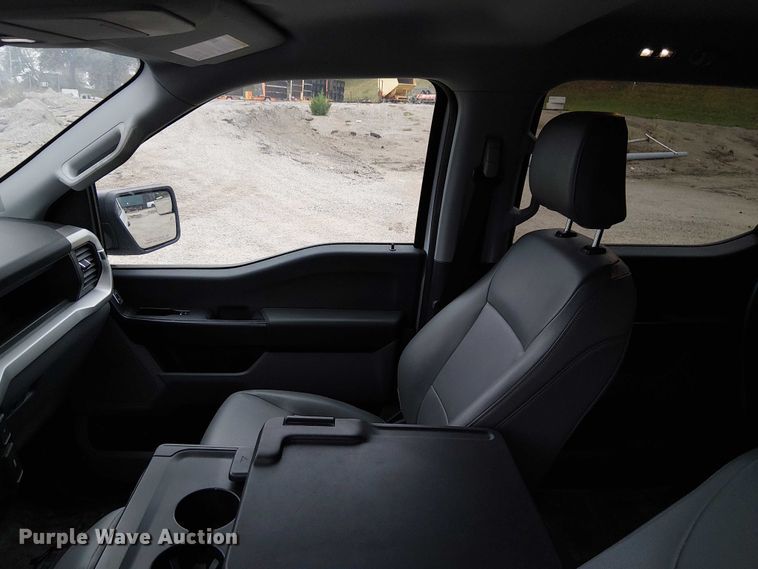 image for item DU3704 2022 Ford F150 SuperCrew pickup truck