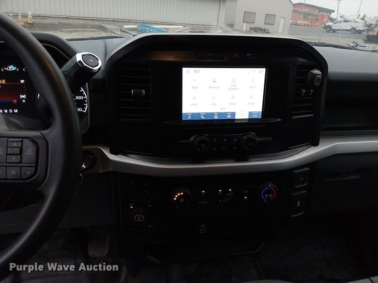 image for item DU3704 2022 Ford F150 SuperCrew pickup truck