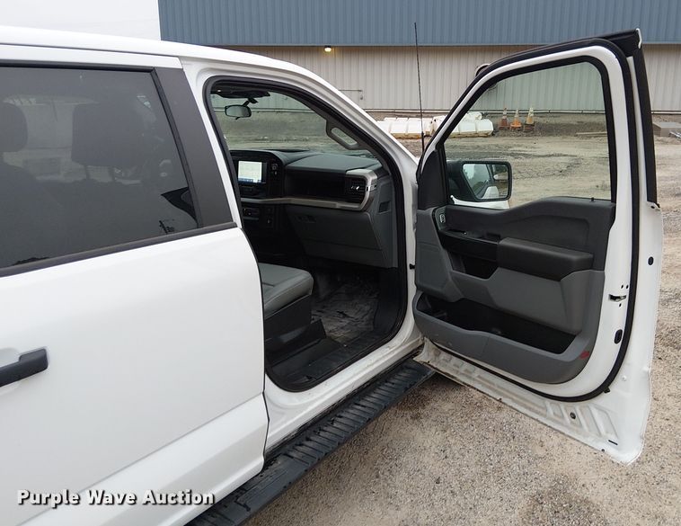 image for item DU3704 2022 Ford F150 SuperCrew pickup truck