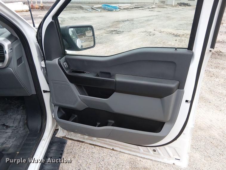 image for item DU3704 2022 Ford F150 SuperCrew pickup truck