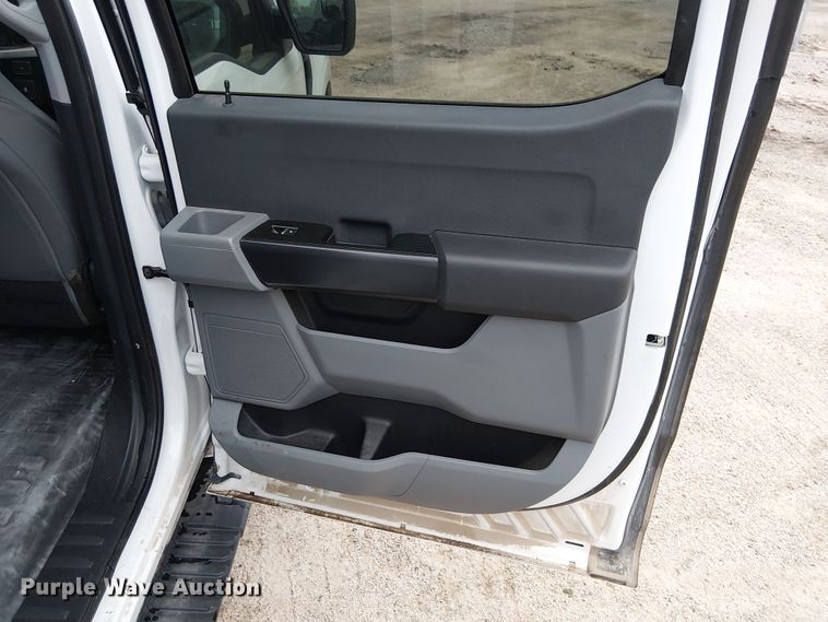 image for item DU3704 2022 Ford F150 SuperCrew pickup truck