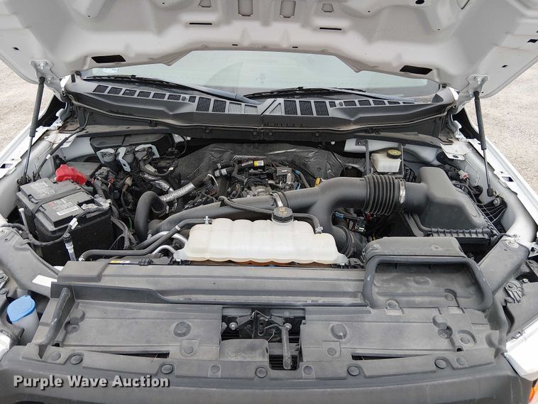 image for item DU3704 2022 Ford F150 SuperCrew pickup truck