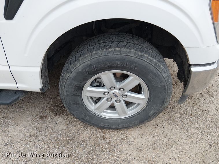 image for item DU3704 2022 Ford F150 SuperCrew pickup truck