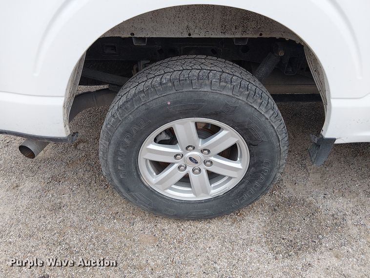 image for item DU3704 2022 Ford F150 SuperCrew pickup truck