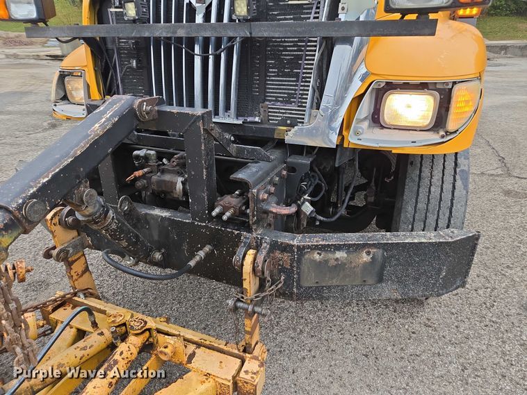 image for item DU3706 2006 International 7400 dump truck