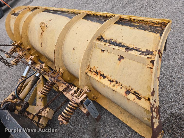 image for item DU3706 2006 International 7400 dump truck