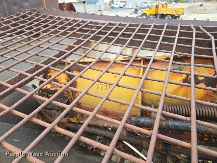 image for item DU3706 2006 International 7400 dump truck