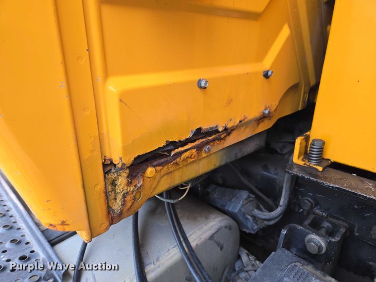 image for item DU3706 2006 International 7400 dump truck