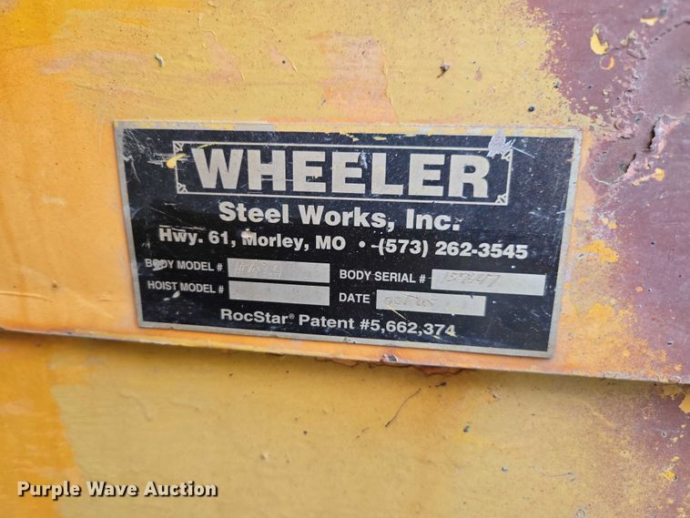 image for item DU3706 2006 International 7400 dump truck