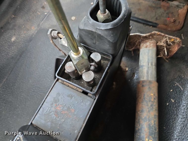 image for item DU3706 2006 International 7400 dump truck