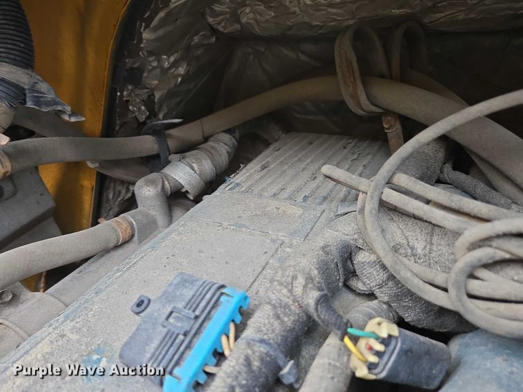 image for item DU3706 2006 International 7400 dump truck