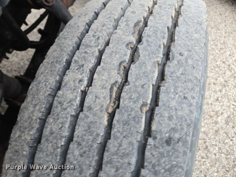 image for item DU3706 2006 International 7400 dump truck