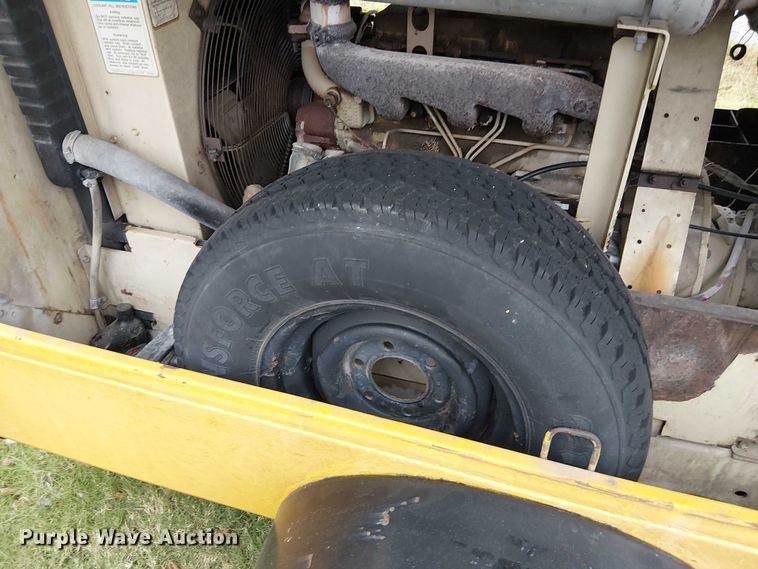 image for item DU3707 1997 Ingersoll-Rand P250WJD air compressor