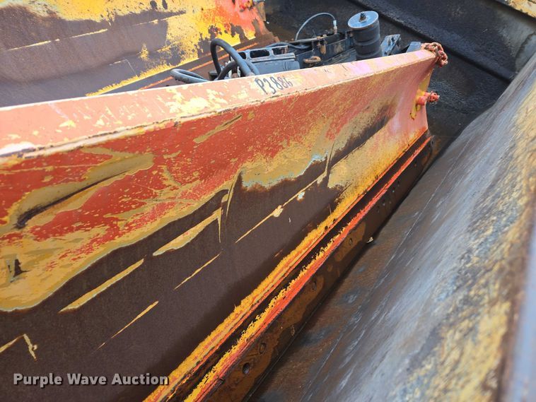 image for item DU3708 2013 International WorkStar 7500 dump truck