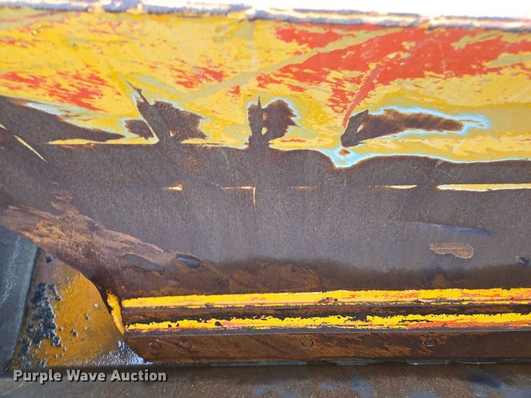 image for item DU3708 2013 International WorkStar 7500 dump truck