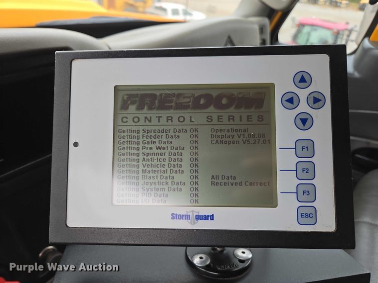 image for item DU3708 2013 International WorkStar 7500 dump truck