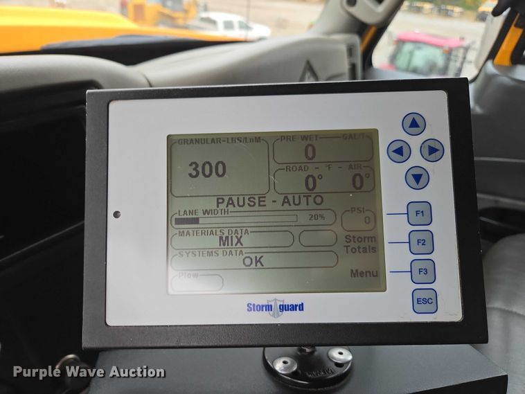 image for item DU3708 2013 International WorkStar 7500 dump truck