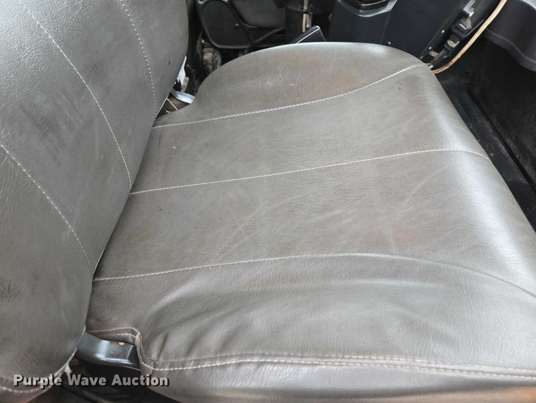 image for item DU3708 2013 International WorkStar 7500 dump truck