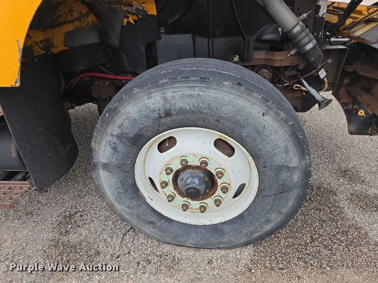 image for item DU3708 2013 International WorkStar 7500 dump truck