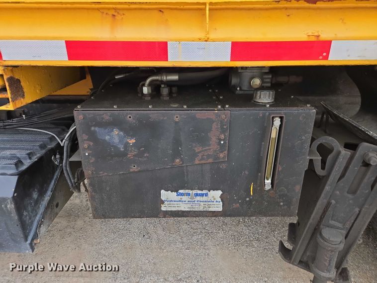 image for item DU3709 2007 International 7400 dump truck