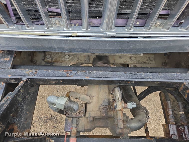 image for item DU3709 2007 International 7400 dump truck