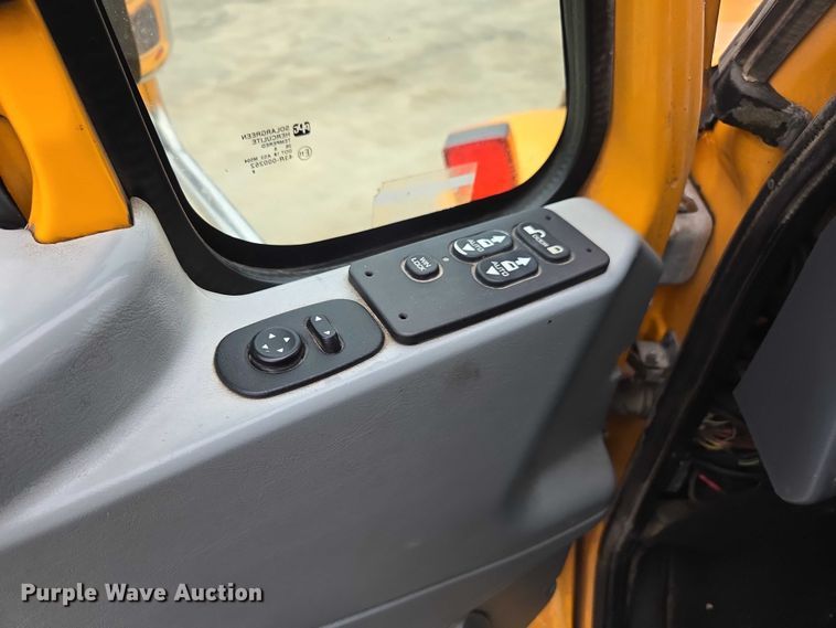 image for item DU3709 2007 International 7400 dump truck