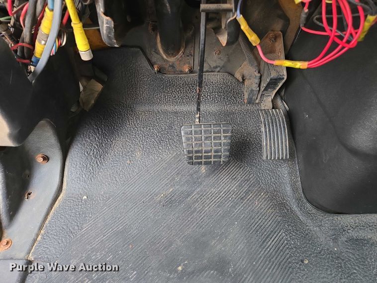 image for item DU3709 2007 International 7400 dump truck