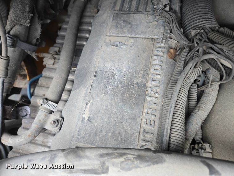 image for item DU3709 2007 International 7400 dump truck