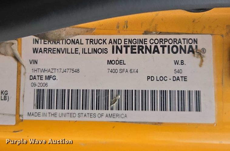 image for item DU3709 2007 International 7400 dump truck