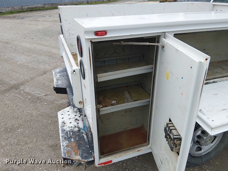 image for item DU3724 2009 Chevrolet 2500HD Ext. Cab utility bed pickup truck