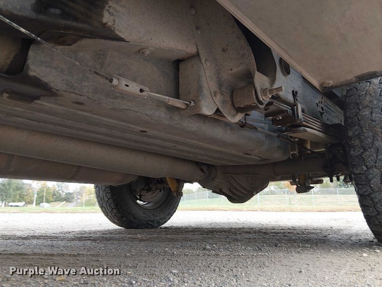 image for item DU3724 2009 Chevrolet 2500HD Ext. Cab utility bed pickup truck