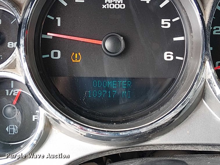 image for item DU3724 2009 Chevrolet 2500HD Ext. Cab utility bed pickup truck