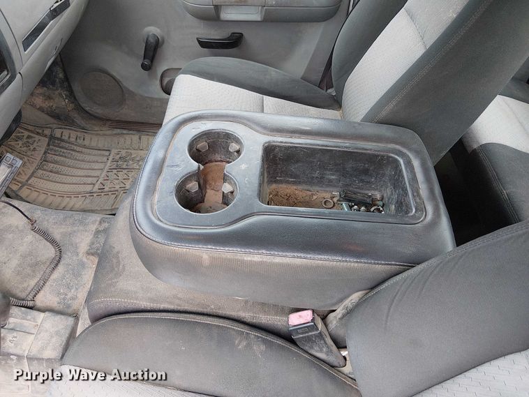 image for item DU3724 2009 Chevrolet 2500HD Ext. Cab utility bed pickup truck