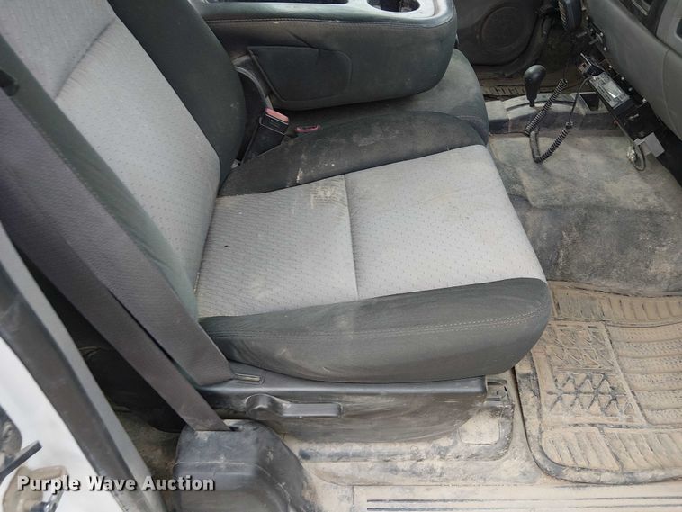 image for item DU3724 2009 Chevrolet 2500HD Ext. Cab utility bed pickup truck