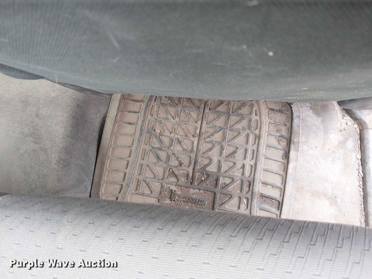 image for item DU3724 2009 Chevrolet 2500HD Ext. Cab utility bed pickup truck