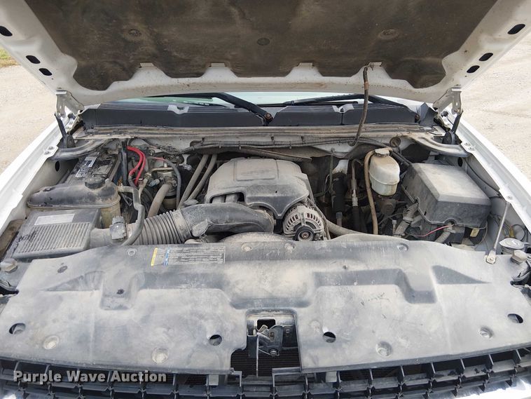 image for item DU3724 2009 Chevrolet 2500HD Ext. Cab utility bed pickup truck