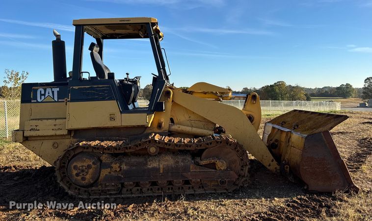 image for item DW6661 1998 Caterpillar 953C track loader
